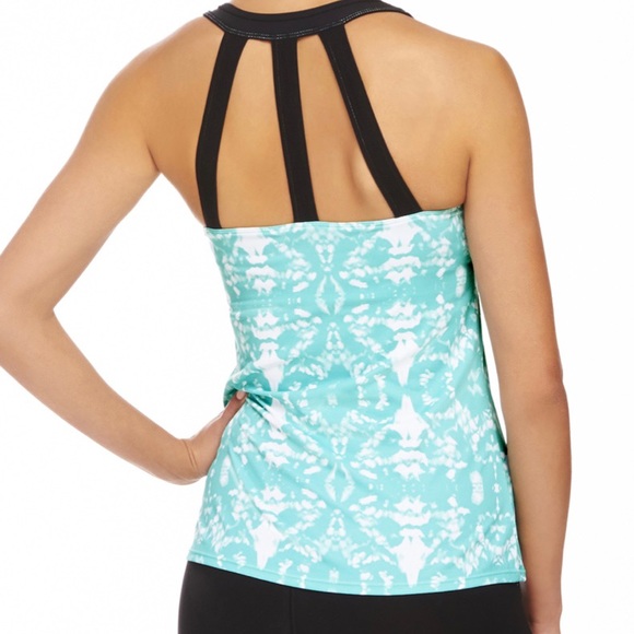 Fabletics Zion tank - Picture 2 of 9